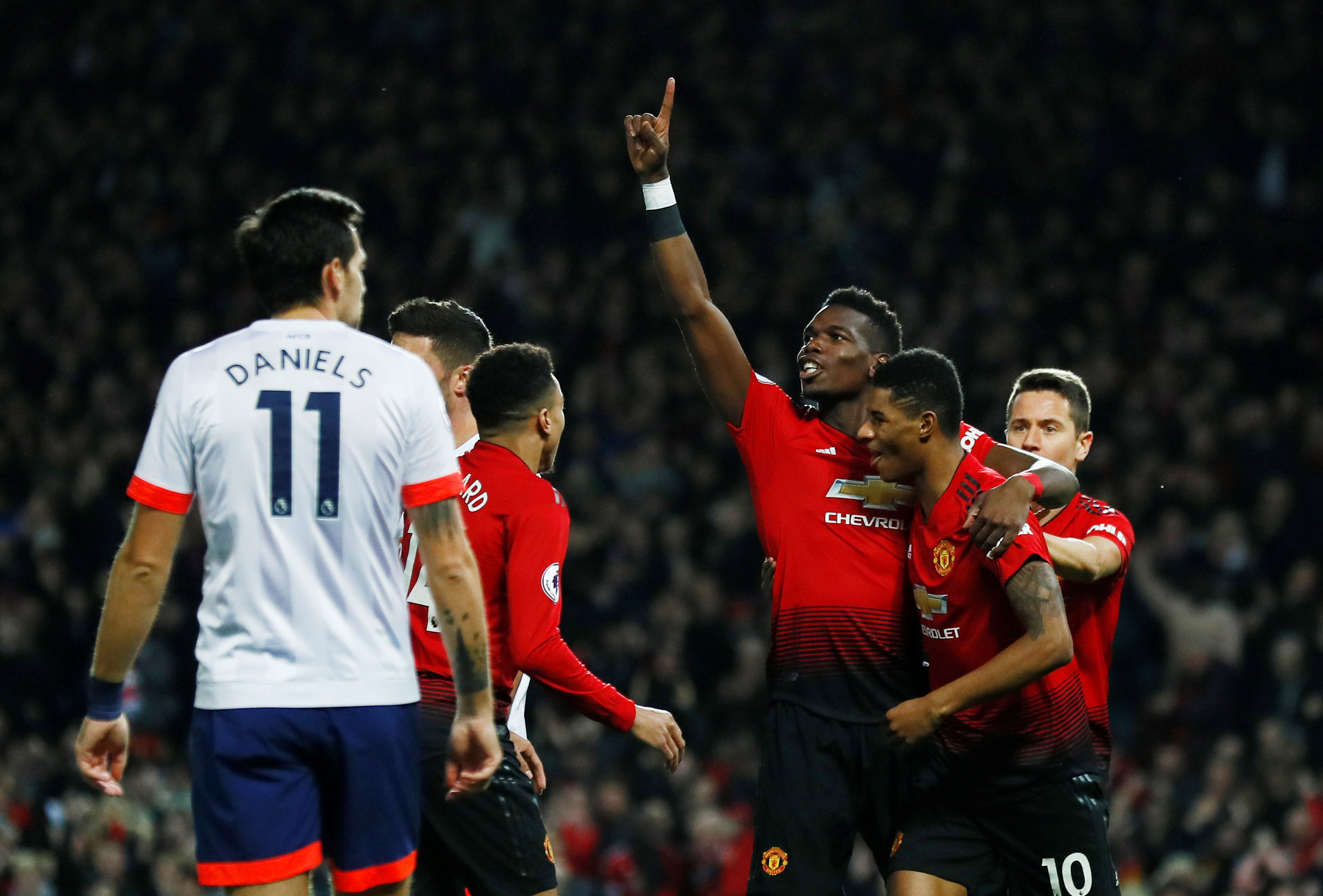 的一脚劲射 的一脚劲射